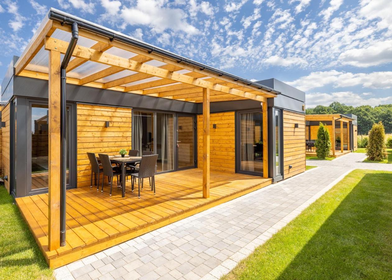 Rresort - Domki Z Krytym I Podgrzewanym Basenem, Sauna, Wifi, Parking W Cenie! Rewal Exterior foto